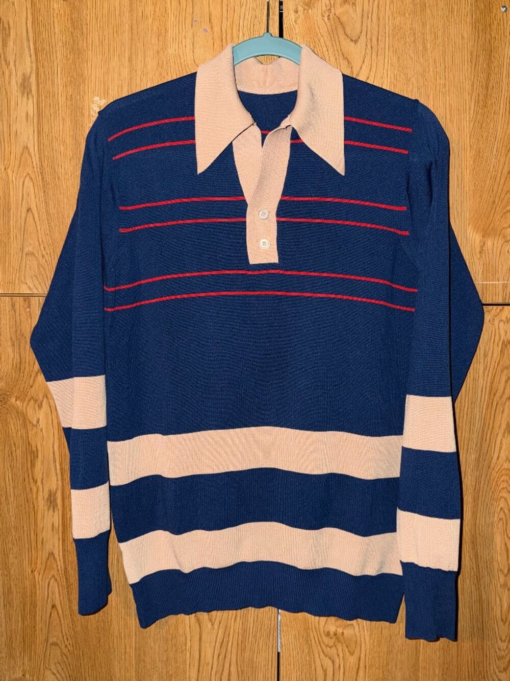 Vintage style striped collared shirt